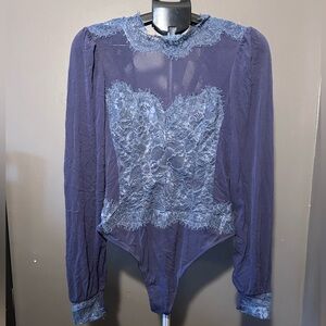 NWT Free People Sweet Nothings long-sleeve lace bodysuit Navy Size Large